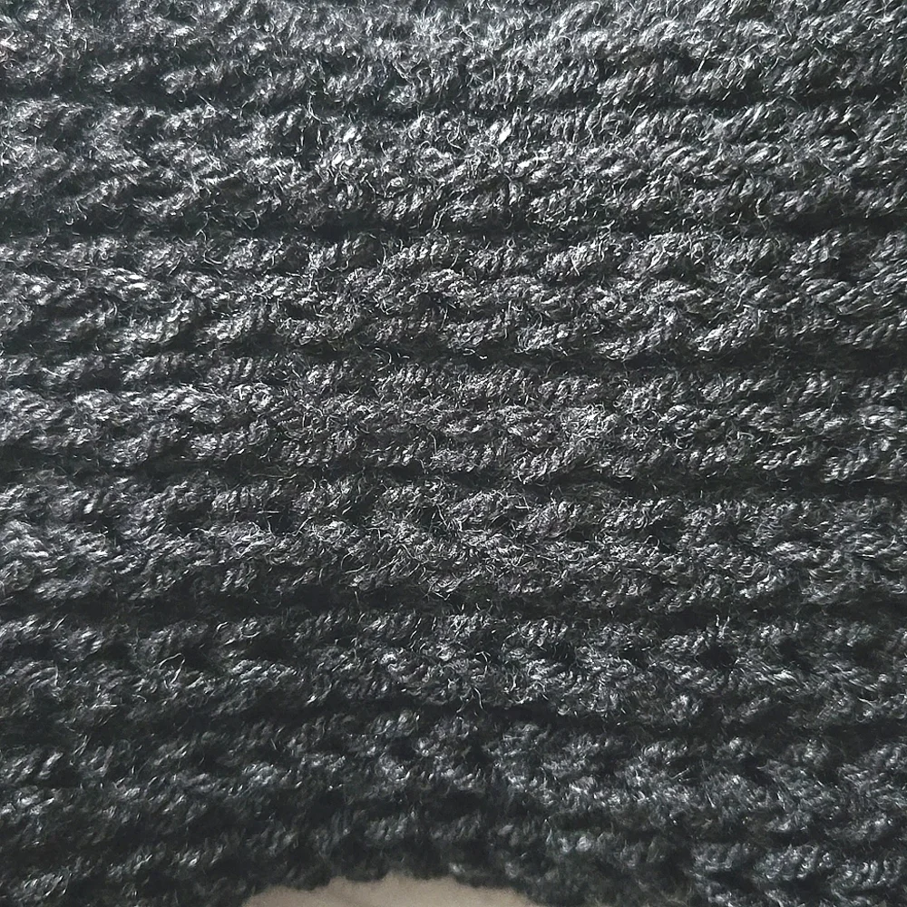 Handmade Knit Turban Headband - Picture 4 of 4